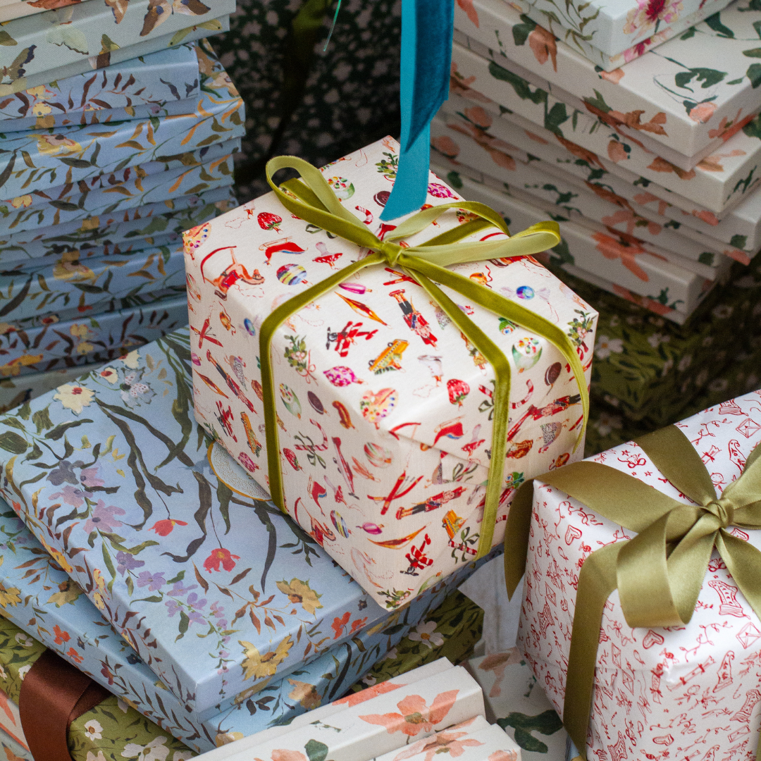 Deck the Halls on Buttercream Gift Wrap