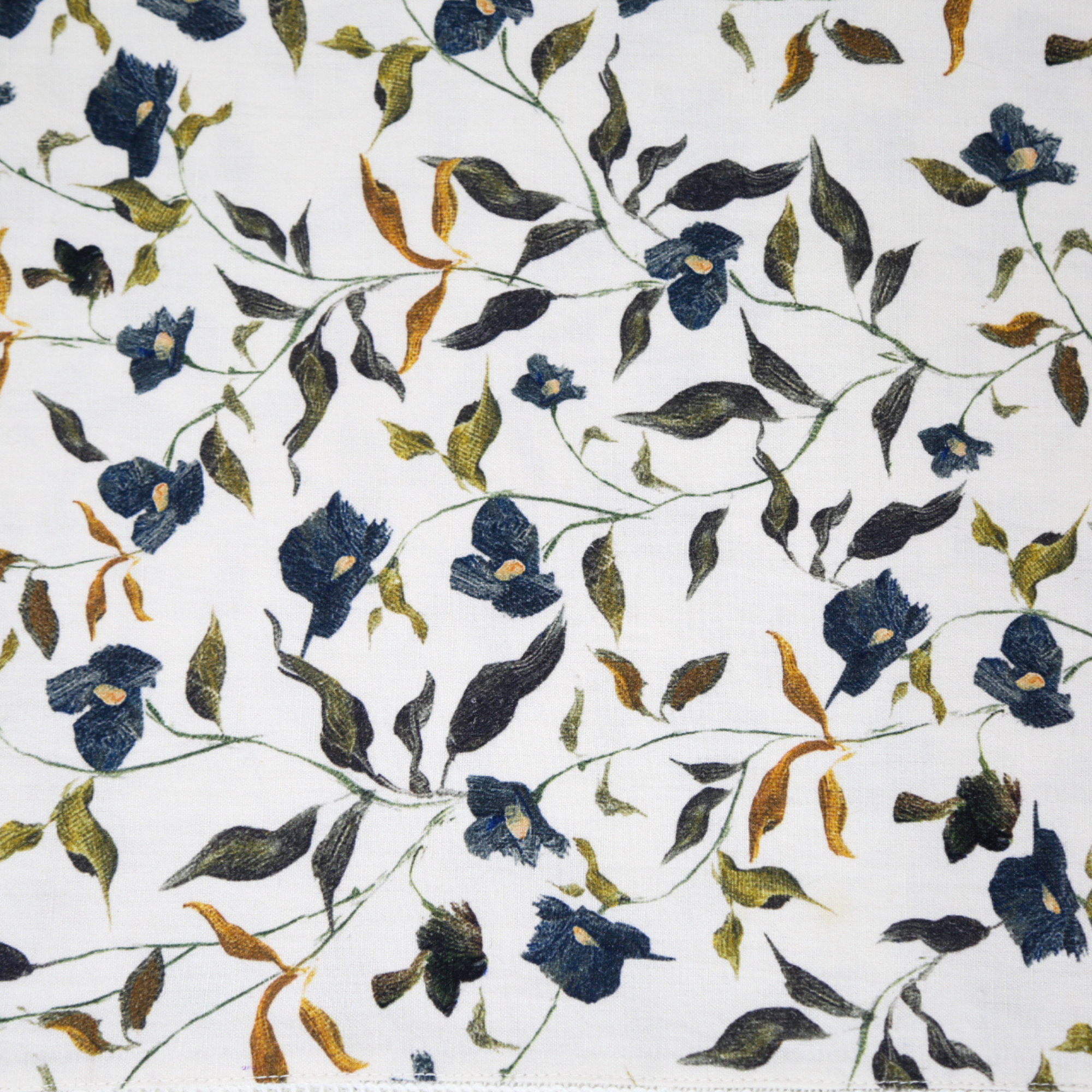 Inslee x Sweetgrass: Ditsy Square Tablecloth