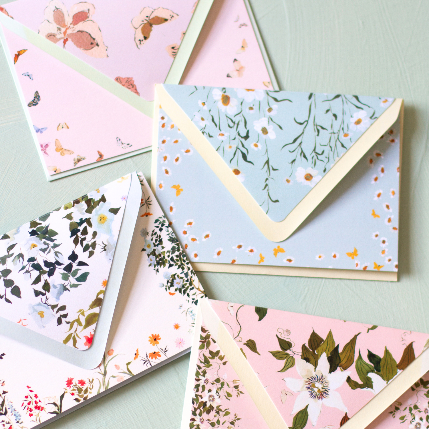 daisy blue watercolor floral stationary set