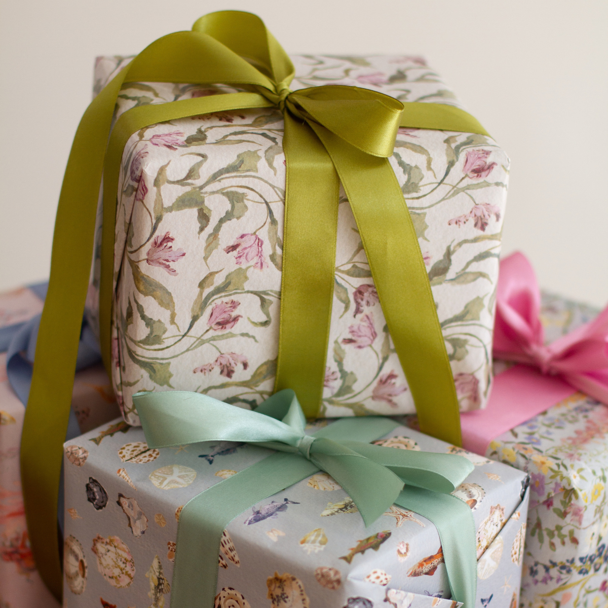 Melting Tulips Gift Wrap