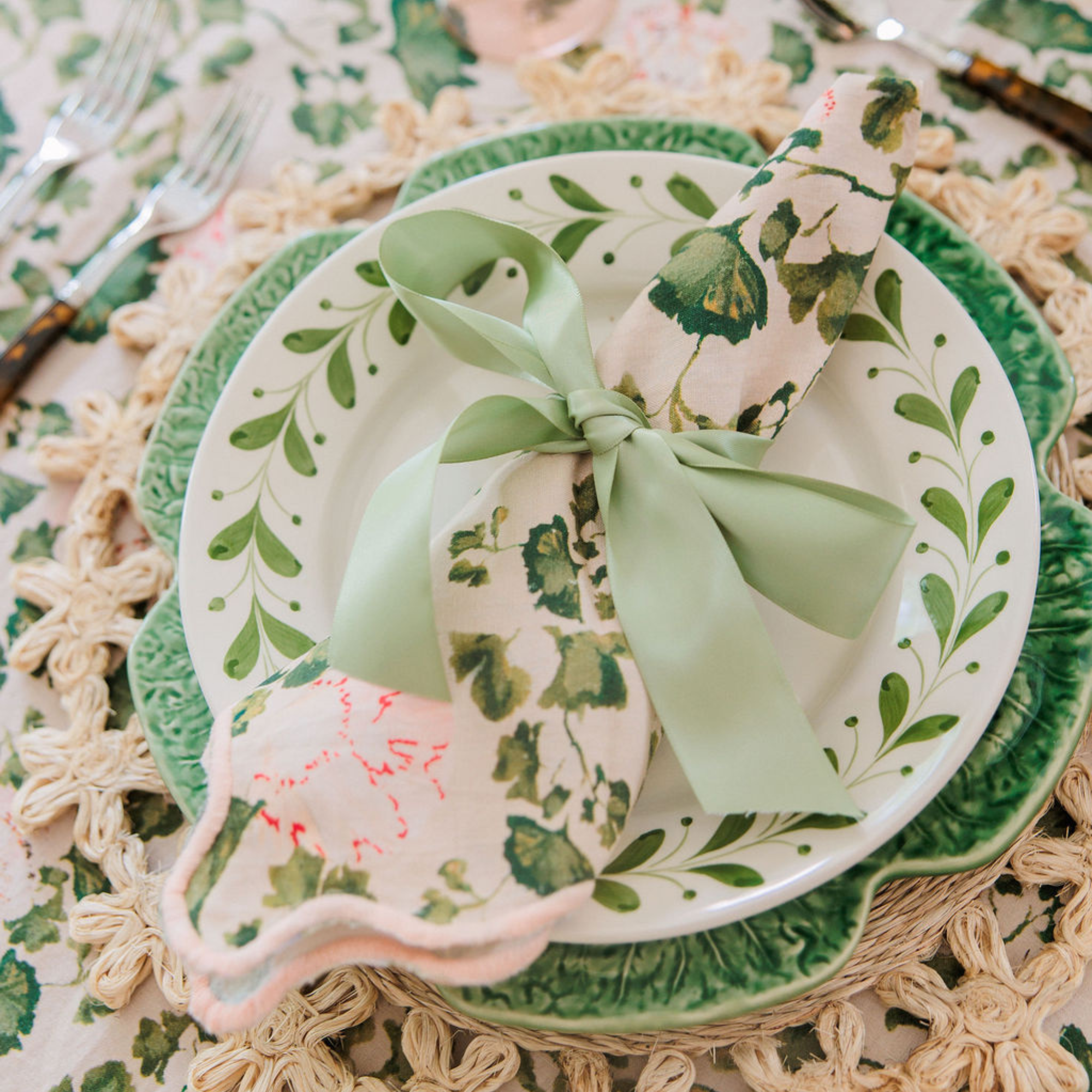 Inslee x Sweetgrass: Ginkgo Scalloped Napkins