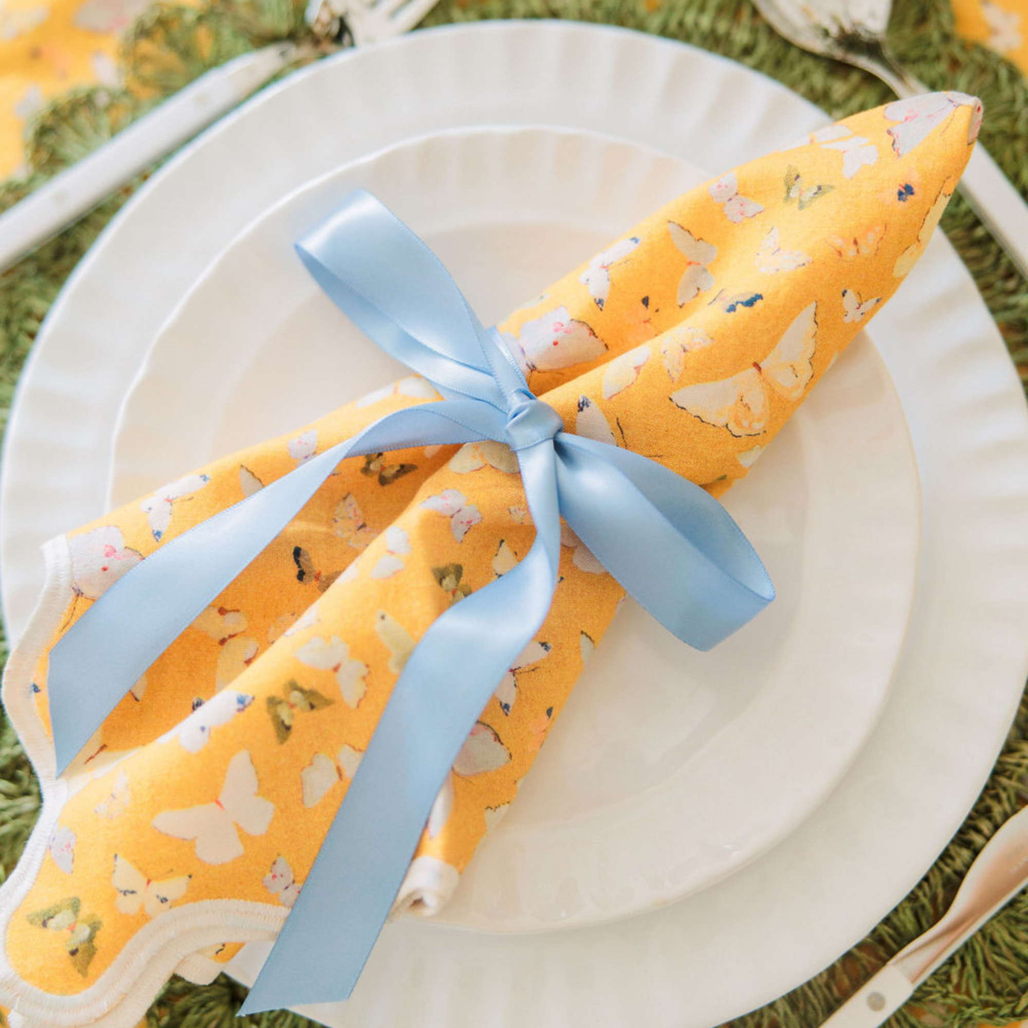 Inslee x Sweetgrass: Marigold Scalloped Napkins