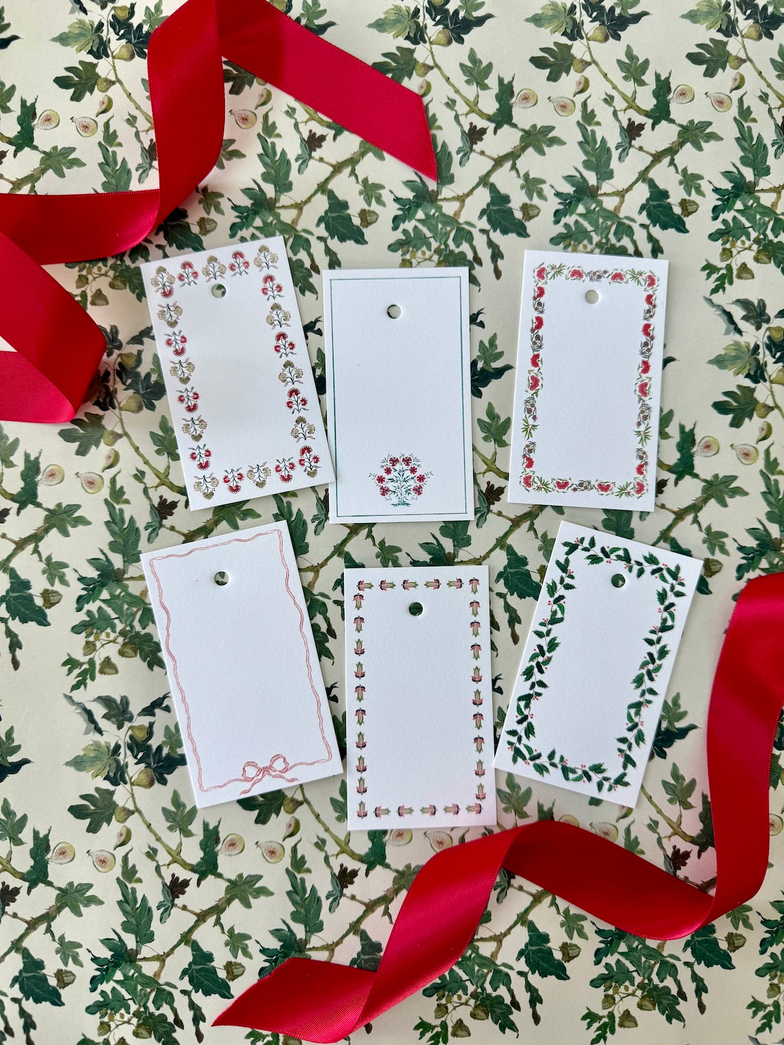 Holiday Motif Gift Tags